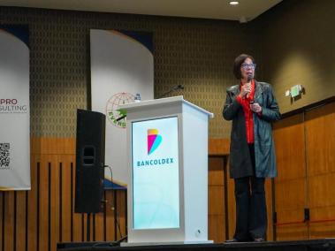 Astrid Martínez Ortiz, presidente del Comité Autónomo de la Regla Fiscal (Carf).